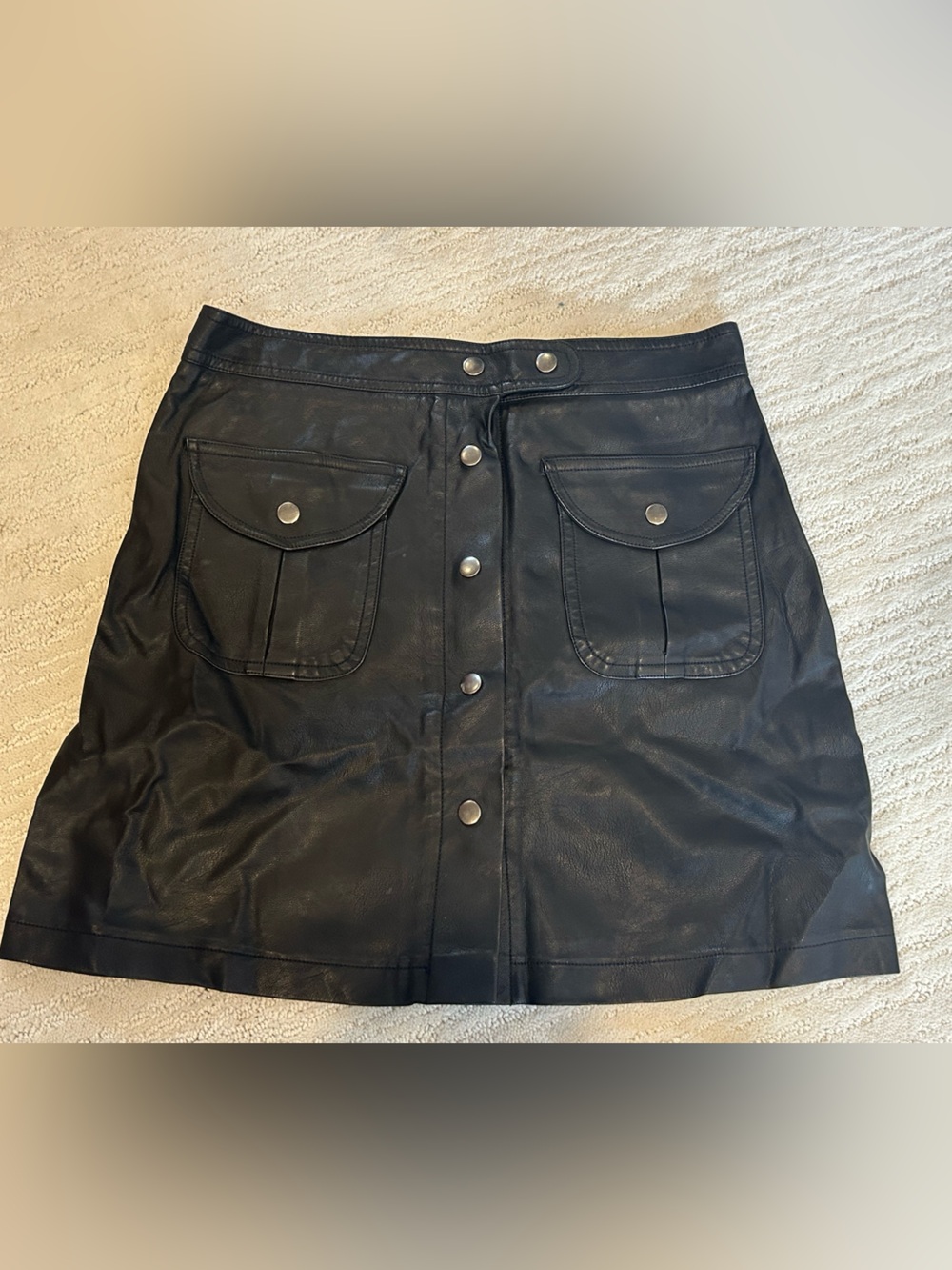 Frnch Black Faux Leather ButtonFront Mini Skirt w/ Flap Pockets size L likenew